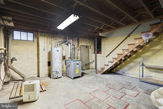 1412 SPRINGDALE RD, York, PA 17403