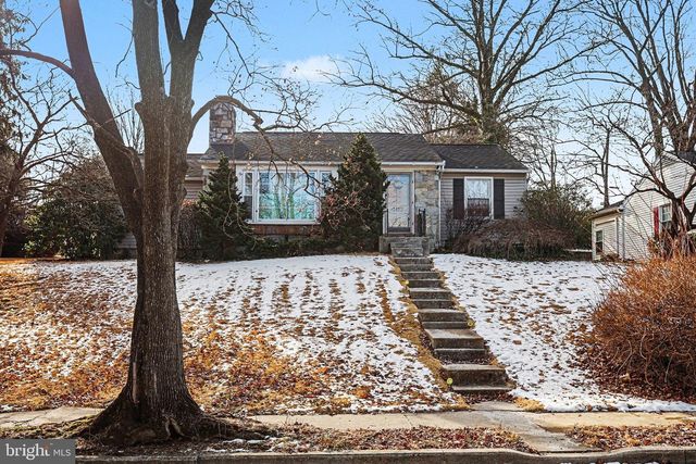 1412 SPRINGDALE RD, York, PA 17403