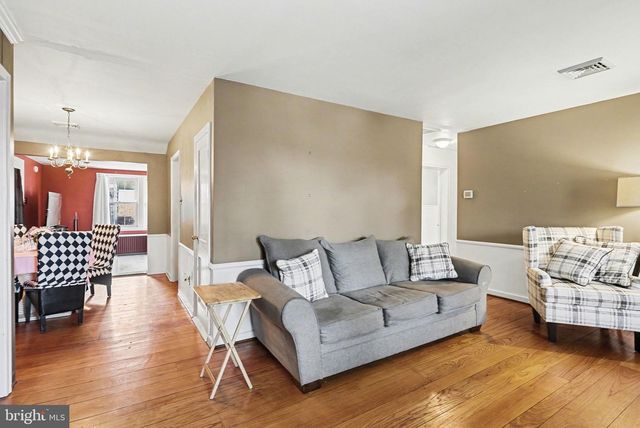 1412 SPRINGDALE RD, York, PA 17403