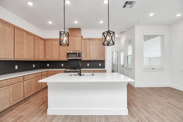 4911 Perennial Court, Iowa Colony, TX 77583