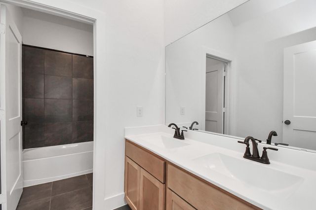 4911 Perennial Court, Iowa Colony, TX 77583