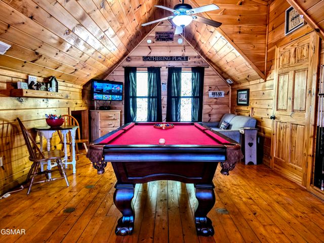 2010 Bird Ridge Road, Sevierville, TN 37876