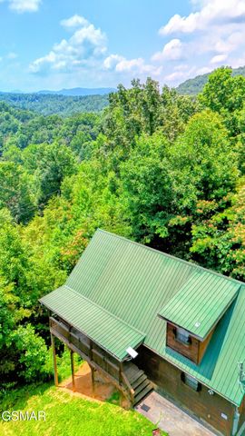 2010 Bird Ridge Road, Sevierville, TN 37876