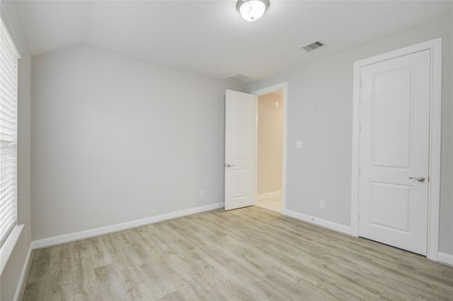 2618 Summer Indigo Trail, Pearland, TX 77089