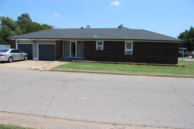 945 SW 51st Street, Oklahoma City, OK 73109