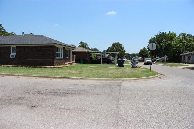 945 SW 51st Street, Oklahoma City, OK 73109
