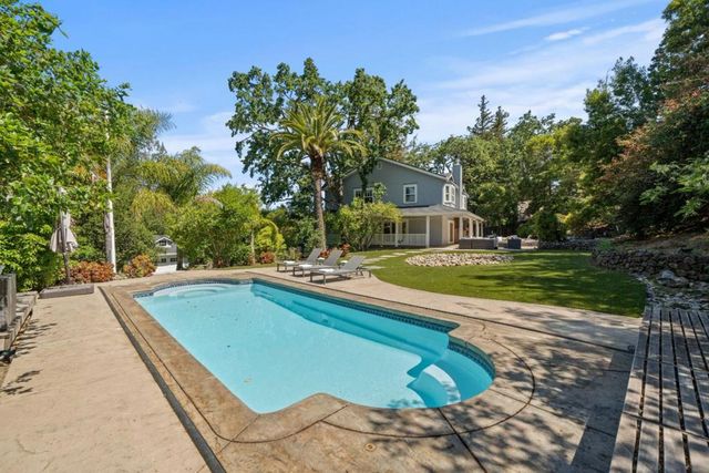 1353 Edgewood Road, Redwood City, CA 94062