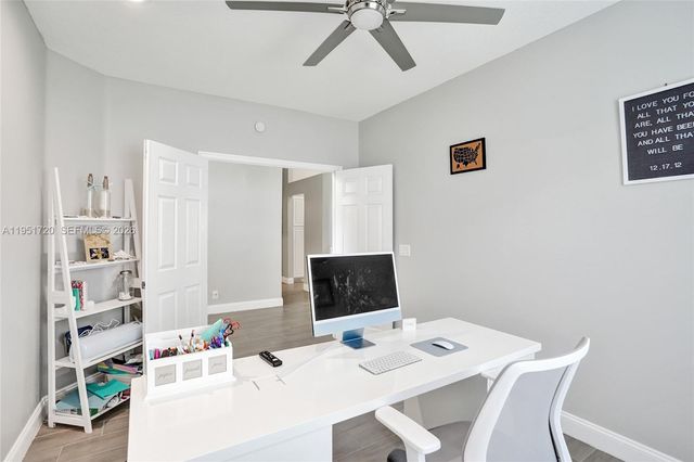 8795 NW 76th Pl, Tamarac, FL 33321