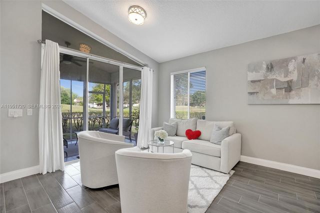 8795 NW 76th Pl, Tamarac, FL 33321