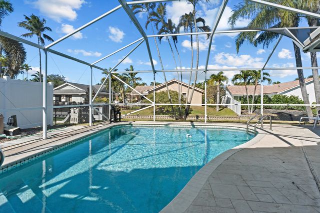 7017 NW 3rd Avenue SE, Boca Raton, FL 33487