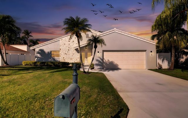 7017 NW 3rd Avenue SE, Boca Raton, FL 33487