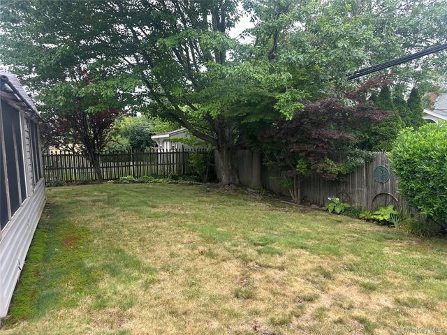 94 Willowood Drive, Wantagh, NY 11793