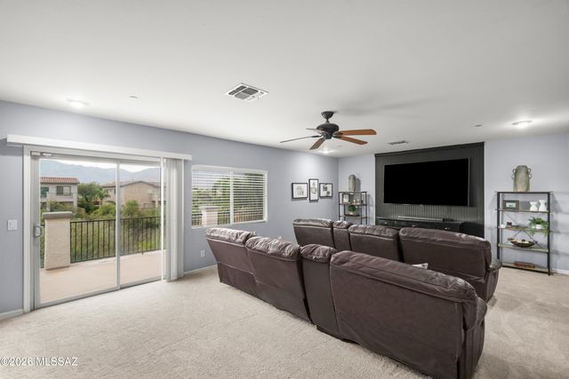 11906 N Mesquite Hollow Drive, Oro Valley, AZ 85737