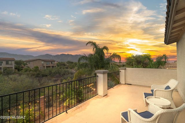 11906 N Mesquite Hollow Drive, Oro Valley, AZ 85737