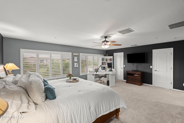 11906 N Mesquite Hollow Drive, Oro Valley, AZ 85737