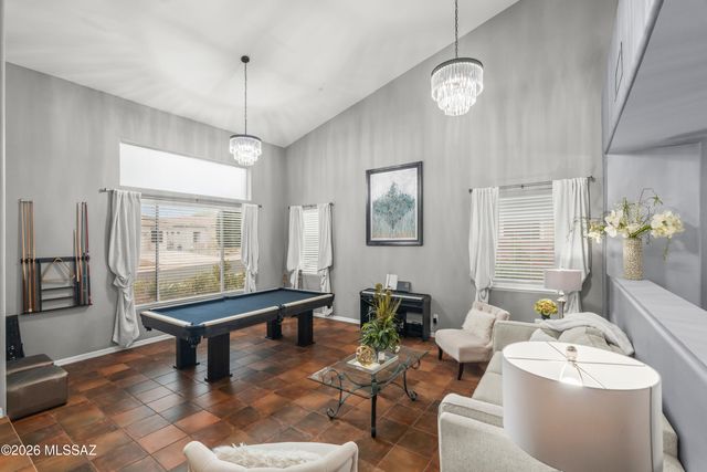 11906 N Mesquite Hollow Drive, Oro Valley, AZ 85737