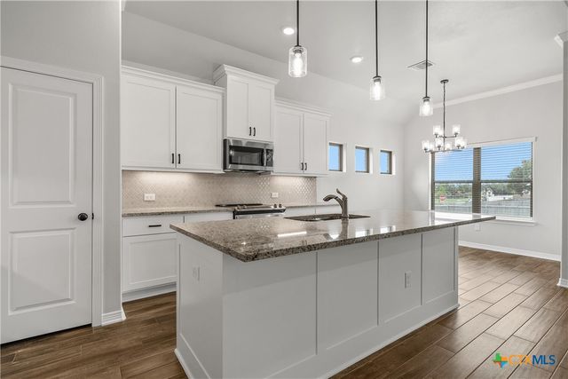 3603 Reynolds Drive, Belton, TX 76513