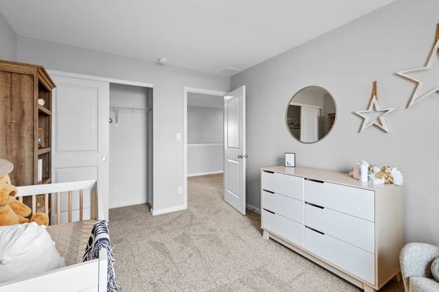 501 Autumn Moor Trail, Hampshire, IL 60140