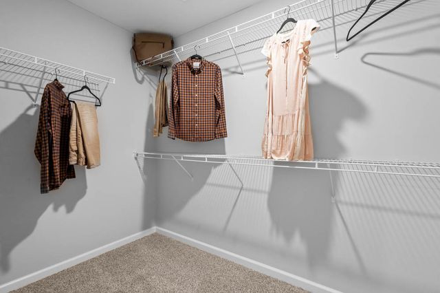 501 Autumn Moor Trail, Hampshire, IL 60140