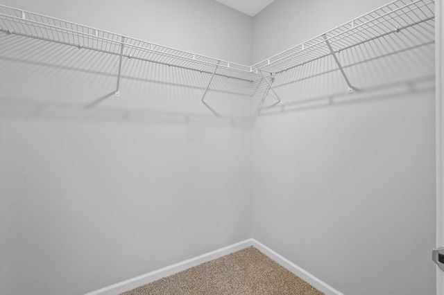 501 Autumn Moor Trail, Hampshire, IL 60140