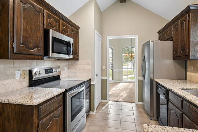 2201 Pendleton Lane, Flower Mound, TX 75028