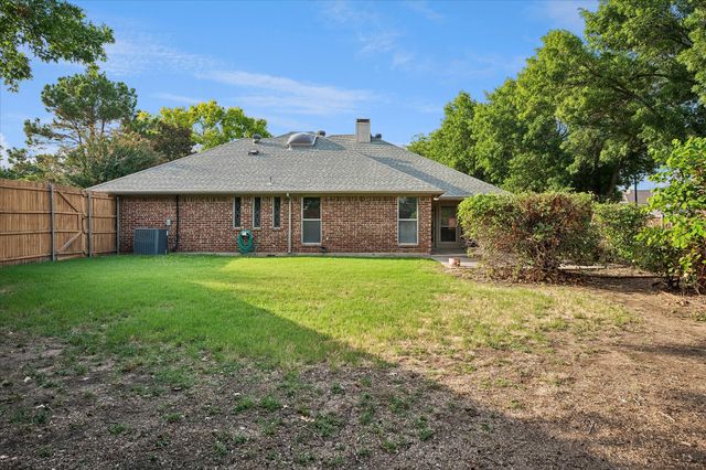 2201 Pendleton Lane, Flower Mound, TX 75028