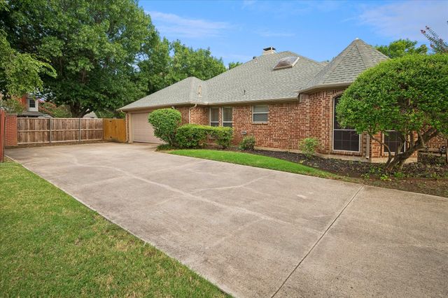 2201 Pendleton Lane, Flower Mound, TX 75028