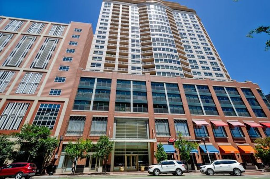 807 Davis Street 505, Evanston, IL 60201