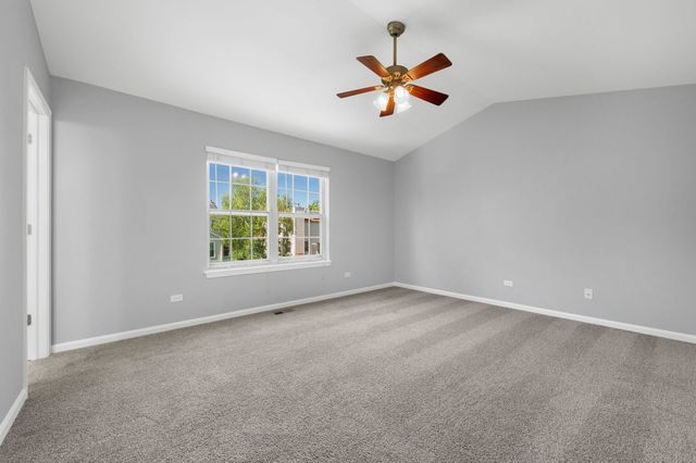 244 Buckingham Drive, Grayslake, IL 60030