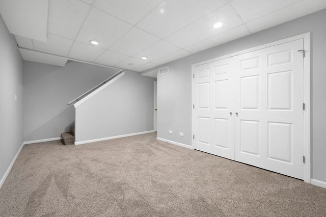 244 Buckingham Drive, Grayslake, IL 60030