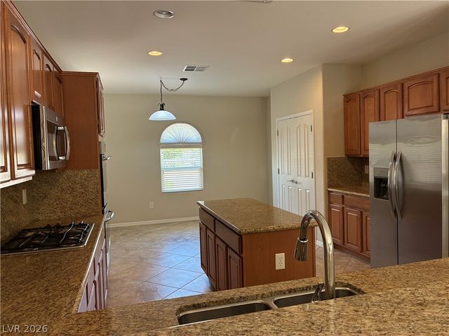 2237 Canyonville Drive, Henderson, NV 89044