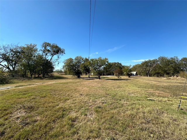 320 Gamble Street, Emhouse, TX 75110