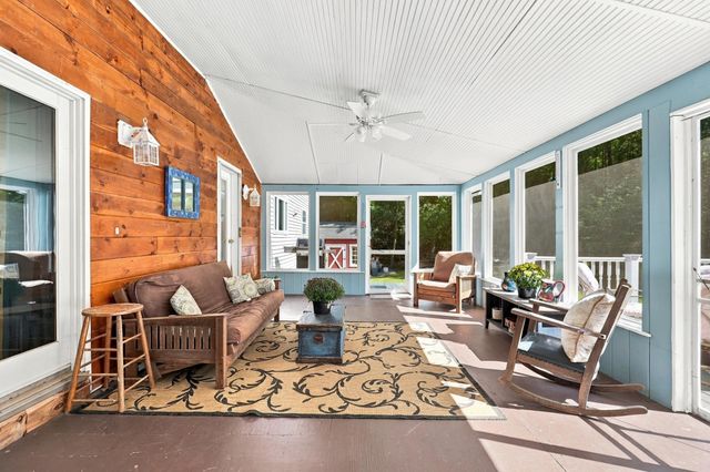27 Peabody Drive, Danville, NH 03819