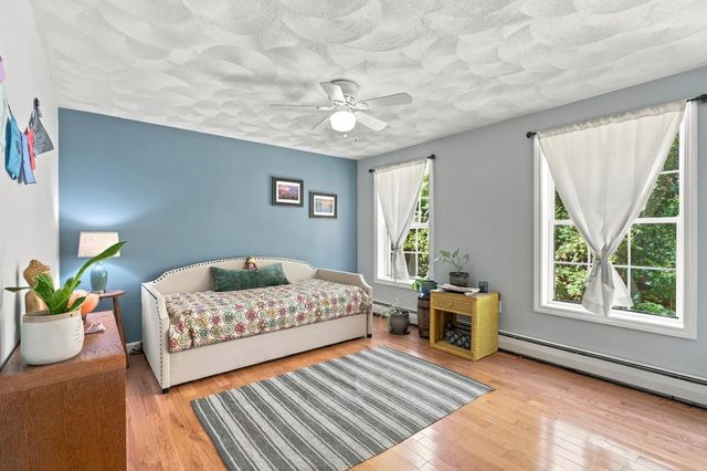 27 Peabody Drive, Danville, NH 03819