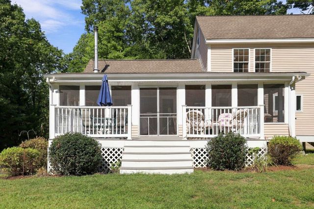 27 Peabody Drive, Danville, NH 03819
