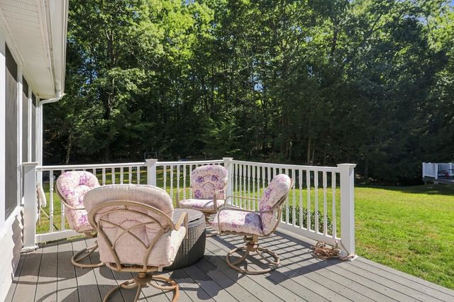 27 Peabody Drive, Danville, NH 03819