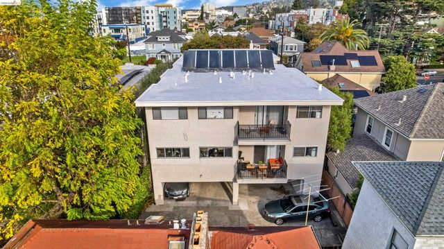 2172 Blake St, Berkeley, CA 94704