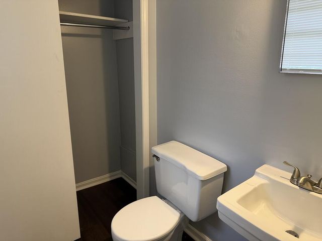 5910 W Main Street, Dothan, AL 36305