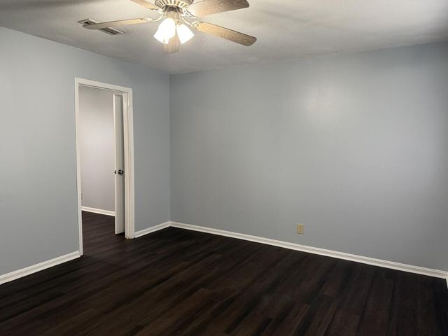 5910 W Main Street, Dothan, AL 36305