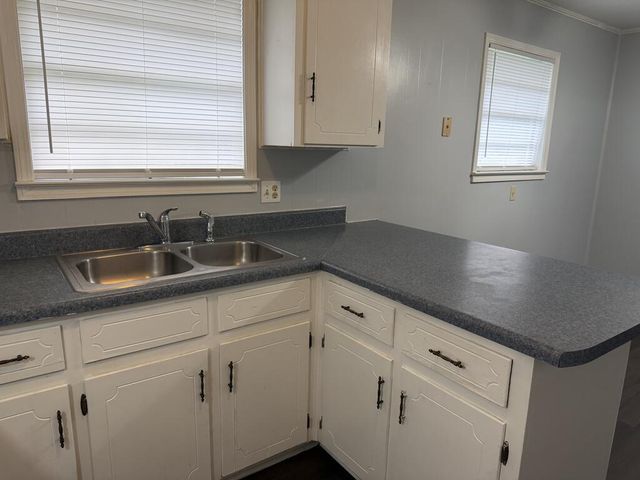 5910 W Main Street, Dothan, AL 36305