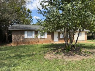 5910 W Main Street, Dothan, AL 36305