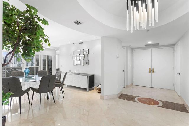 19111 Collins Ave 604, Sunny Isles Beach, FL 33160