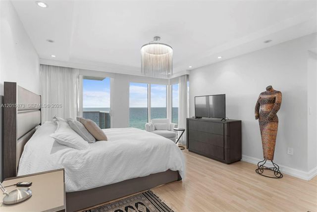 19111 Collins Ave 604, Sunny Isles Beach, FL 33160