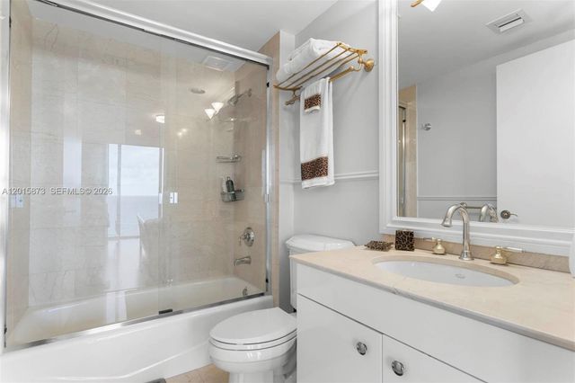 19111 Collins Ave 604, Sunny Isles Beach, FL 33160