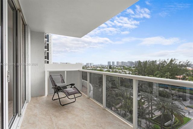 19111 Collins Ave 604, Sunny Isles Beach, FL 33160