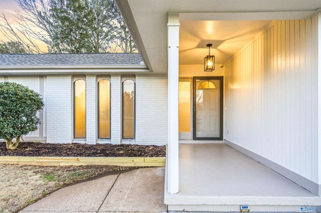 2008 Burlingame Drive, Huntsville, AL 35803