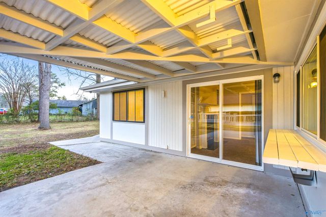 2008 Burlingame Drive, Huntsville, AL 35803