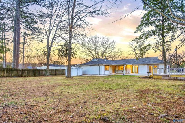 2008 Burlingame Drive, Huntsville, AL 35803