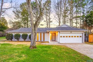 2008 Burlingame Drive, Huntsville, AL 35803