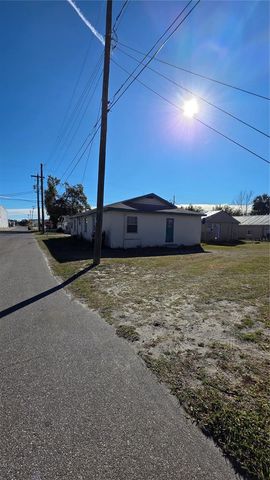 216 NW 4TH AVENUE, Mulberry, FL 33860